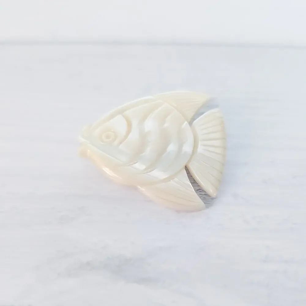 Vintage Brooch - Carved Mother of Pearl Fish Brooch